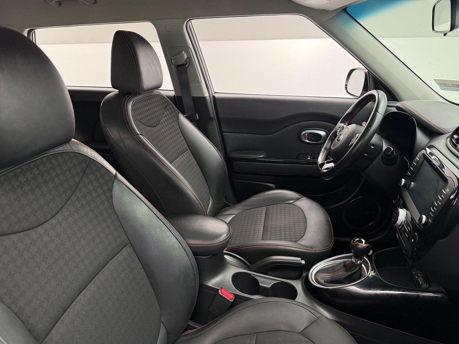 Thumbnail: 2017 Kia Soul - 2