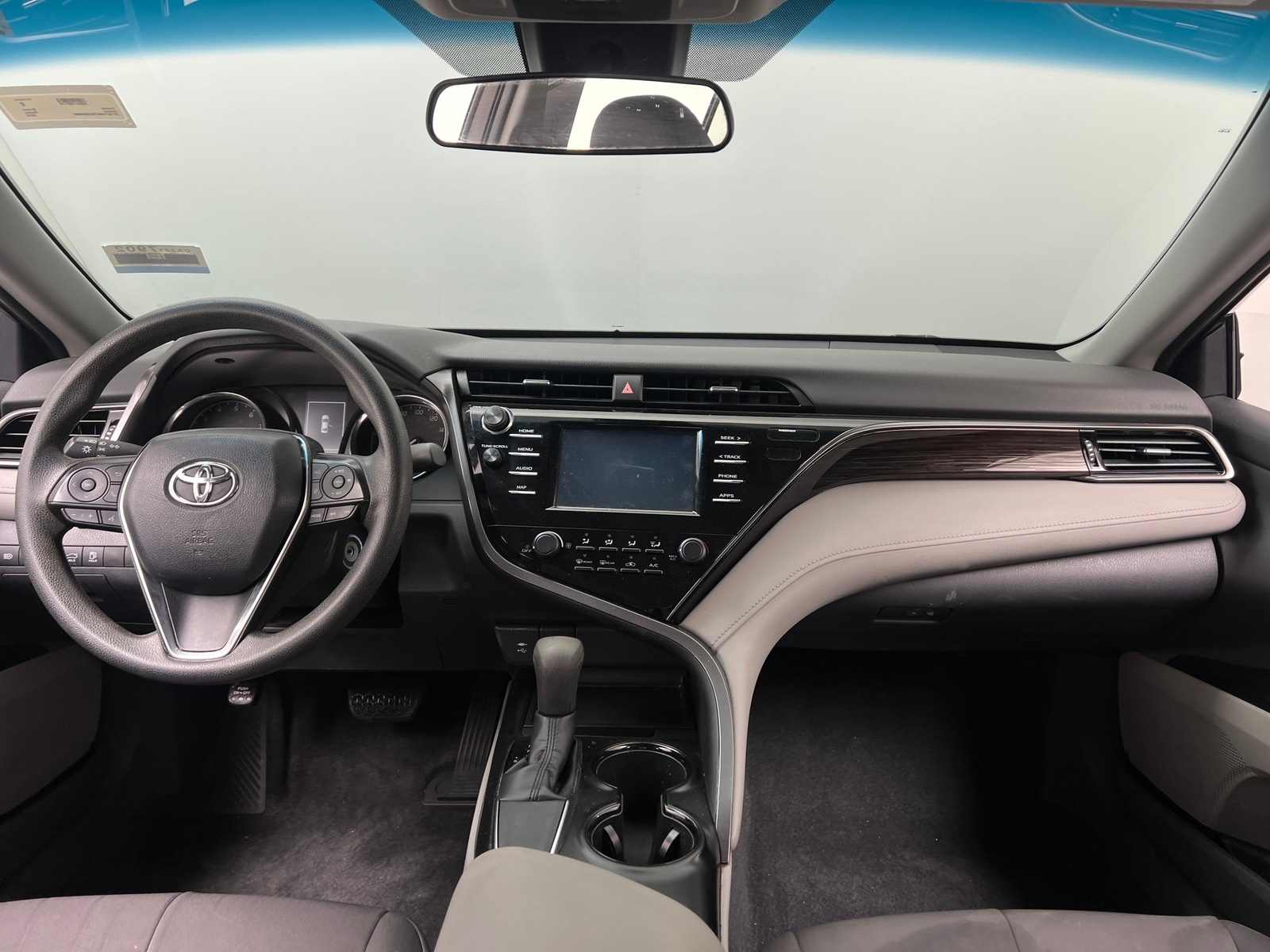Thumbnail: 2019 Toyota Camry - 3