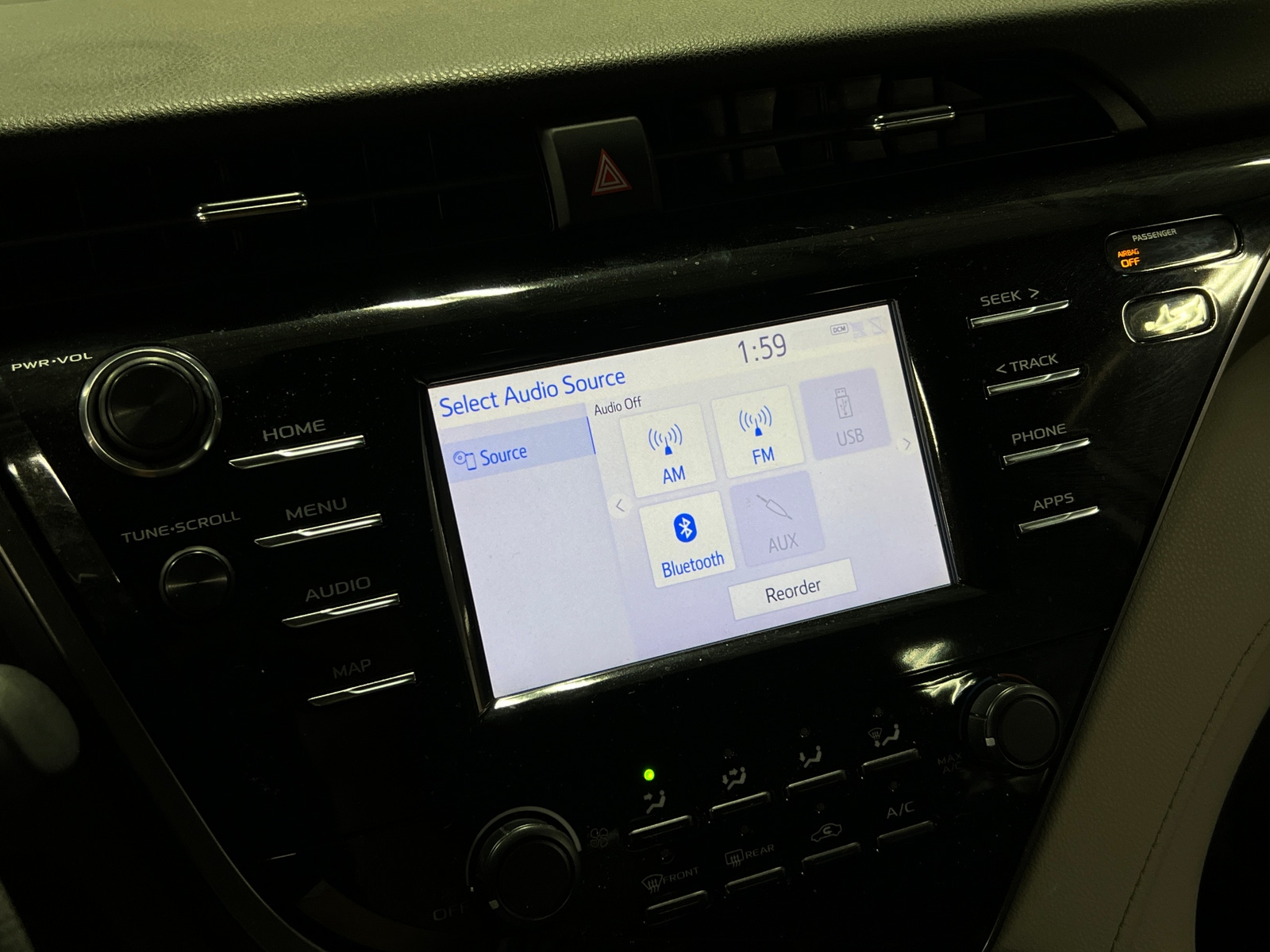 Thumbnail: 2019 Toyota Camry - 4