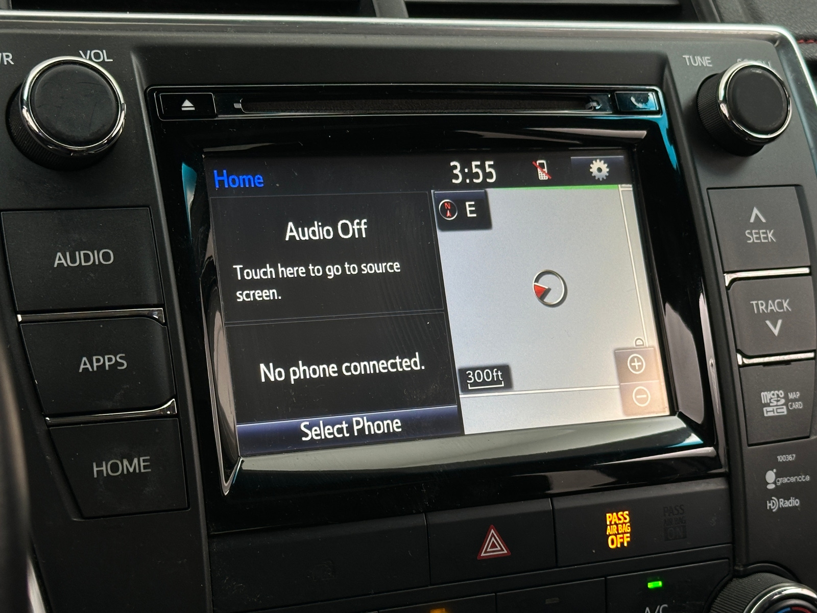Thumbnail: 2015 Toyota Camry - 4