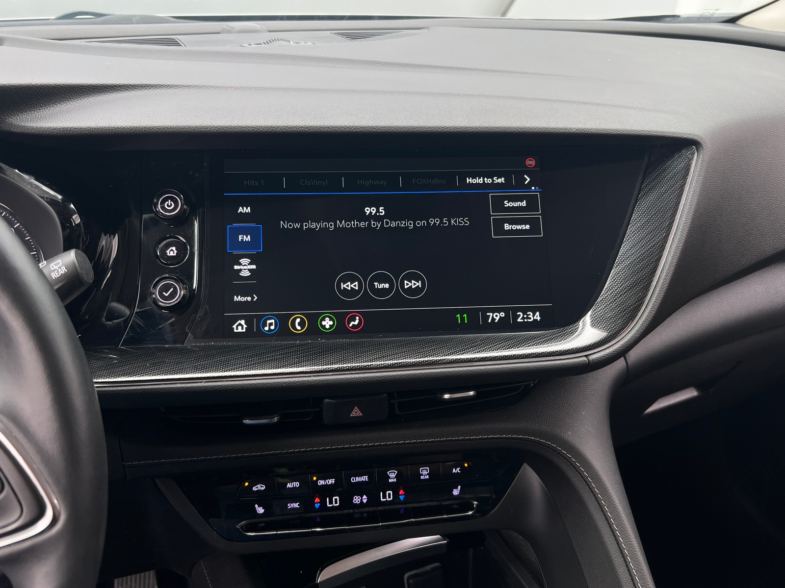 Thumbnail: 2023 Buick Envision - 3