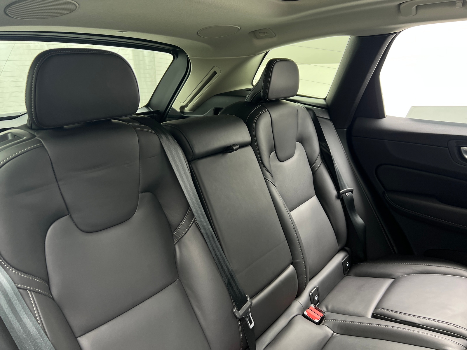 Thumbnail: 2023 Volvo XC60 - 6