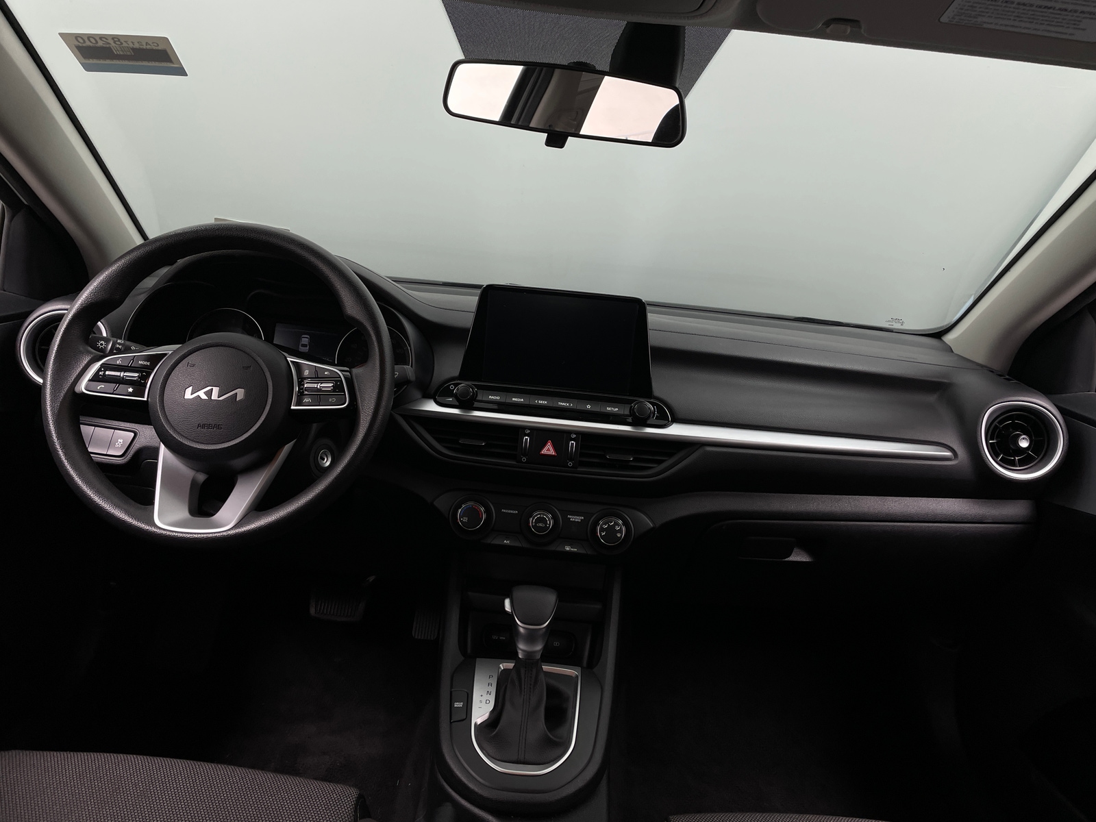 Thumbnail: 2024 Kia Forte - 3