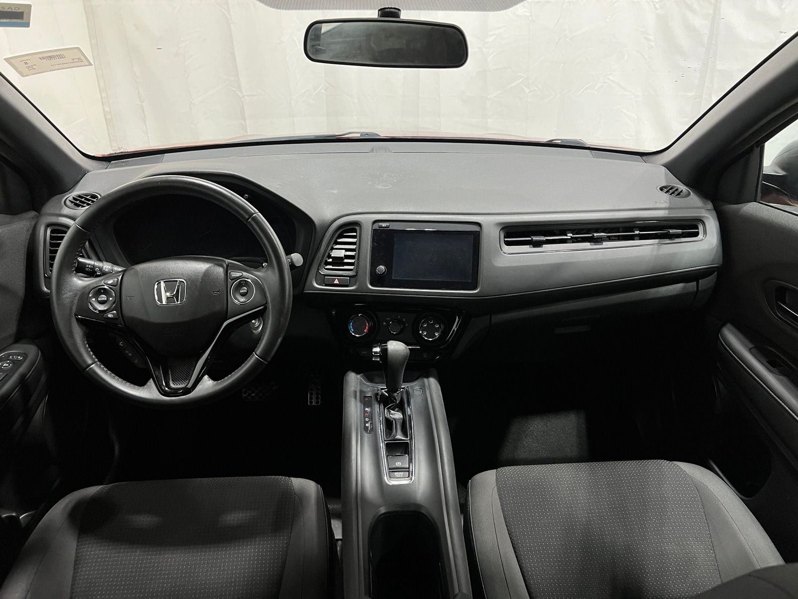 Thumbnail: 2019 Honda HR-V - 3