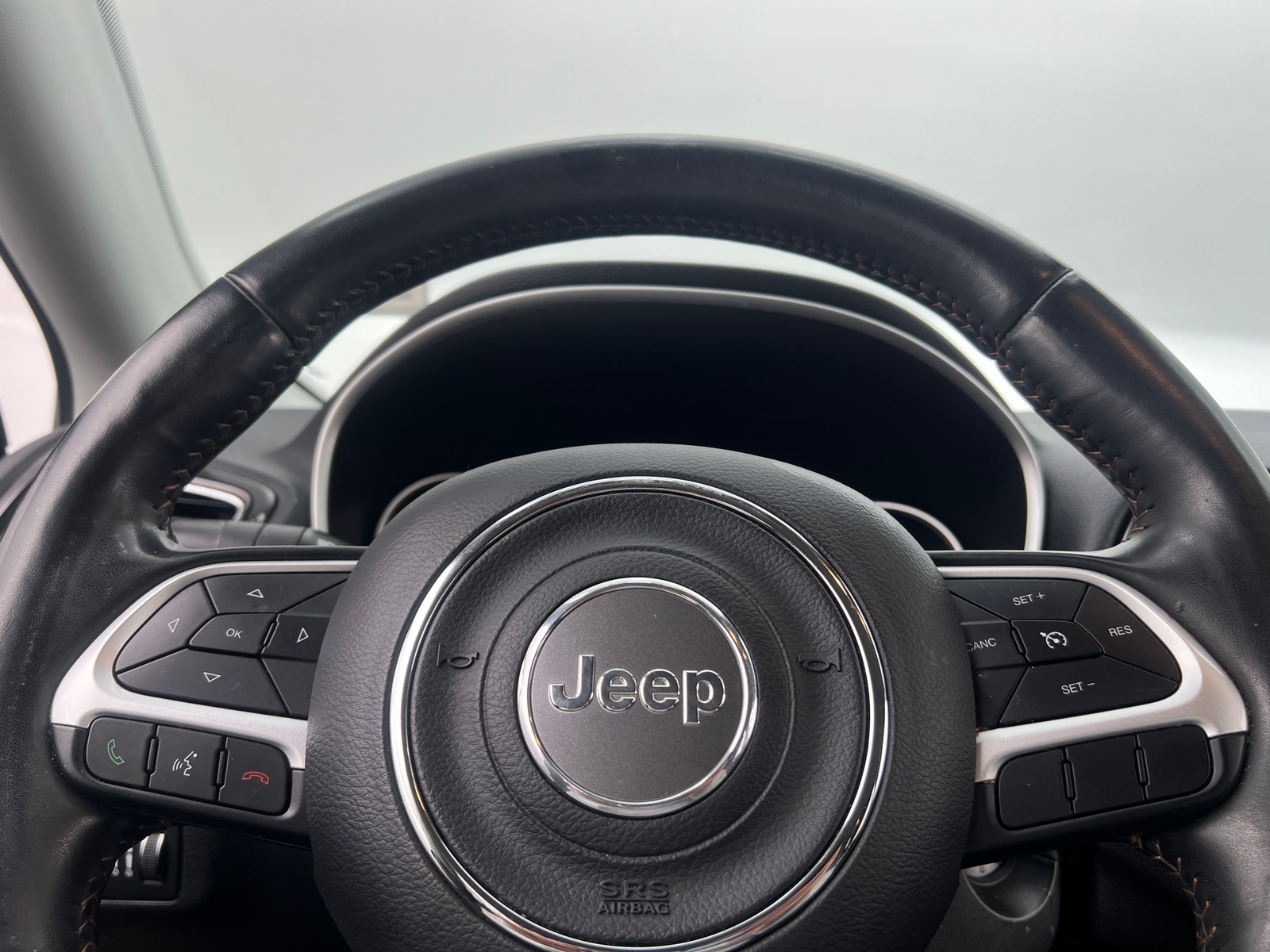 Thumbnail: 2019 Jeep Compass - 4