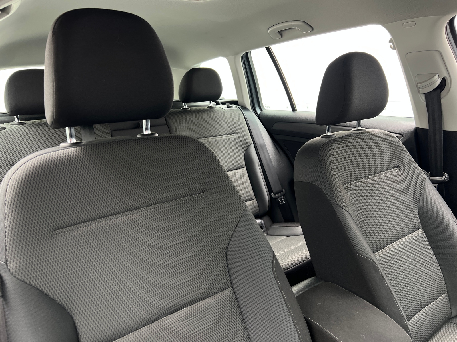 Thumbnail: 2019 Volkswagen e-Golf - 2