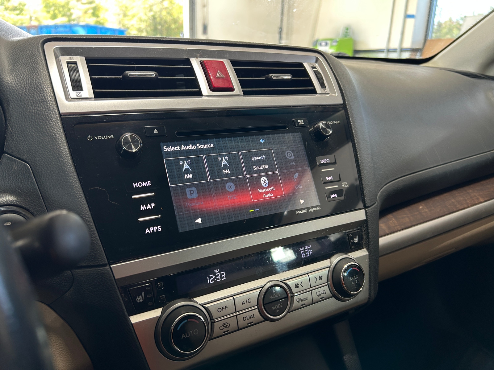 Thumbnail: 2016 Subaru Outback - 3