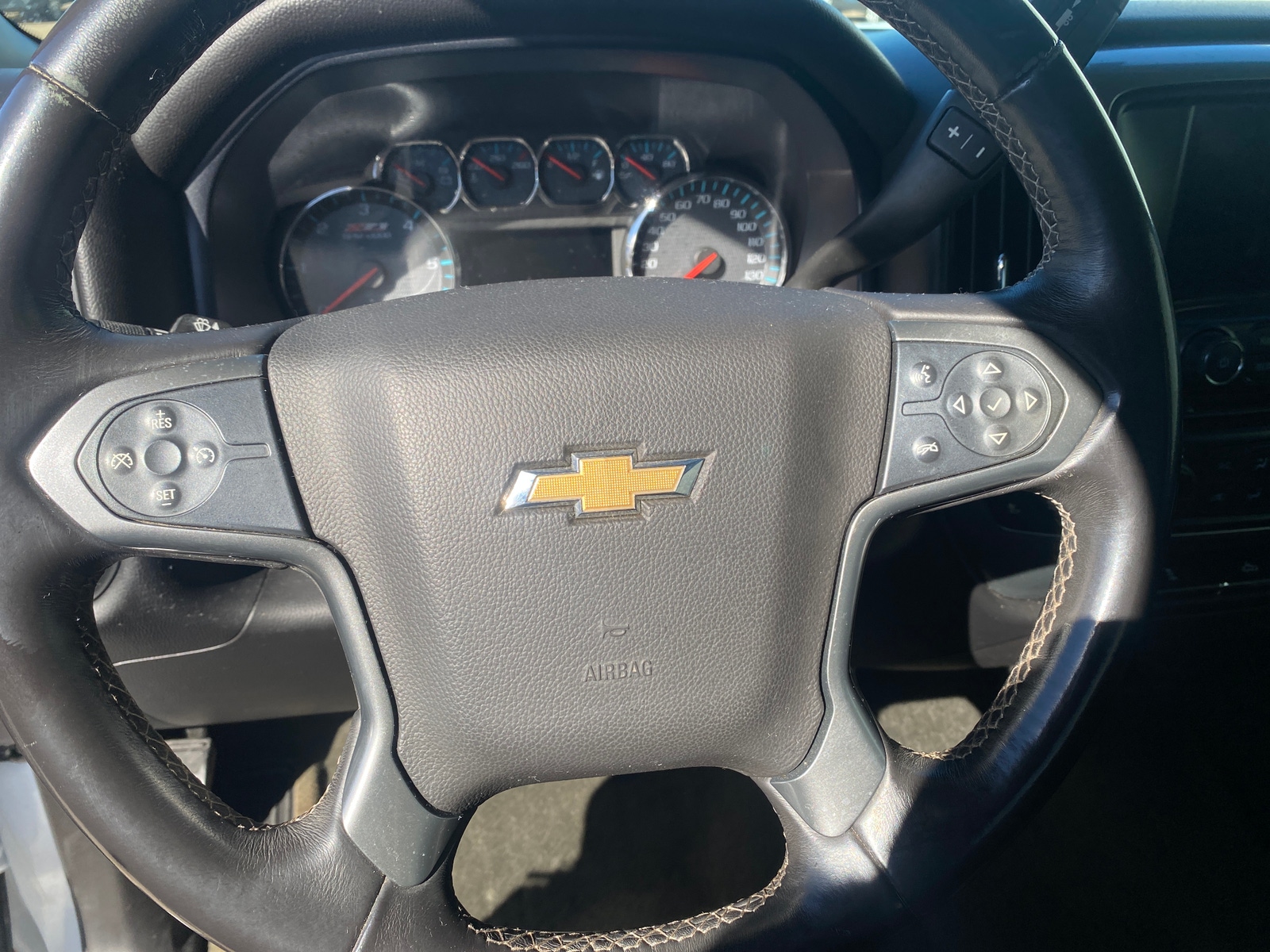 Thumbnail: 2015 Chevrolet Silverado 2500 - 5