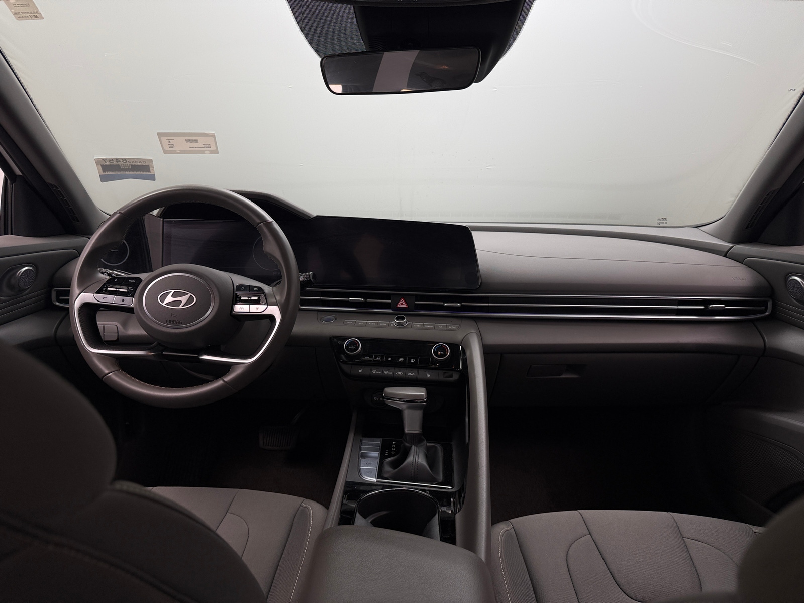 Thumbnail: 2025 Hyundai Elantra - 3