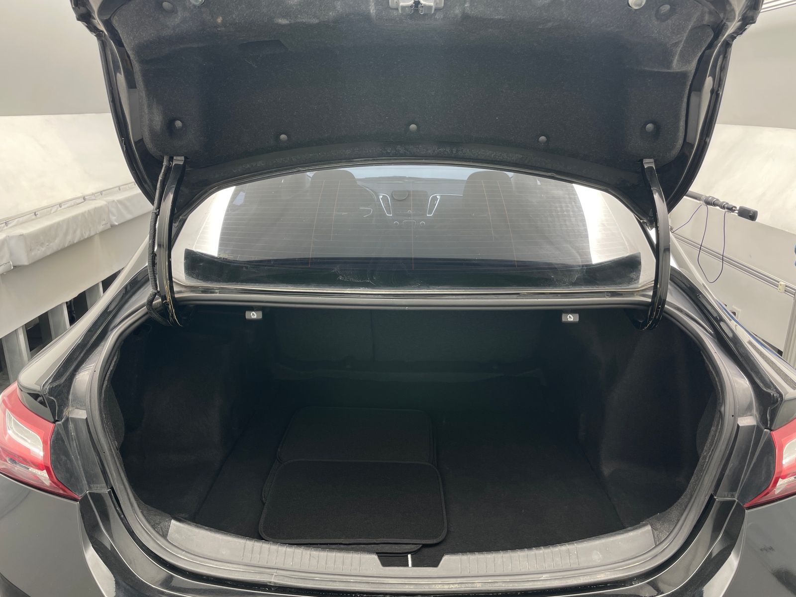 Thumbnail: 2020 Chevrolet Malibu - 7