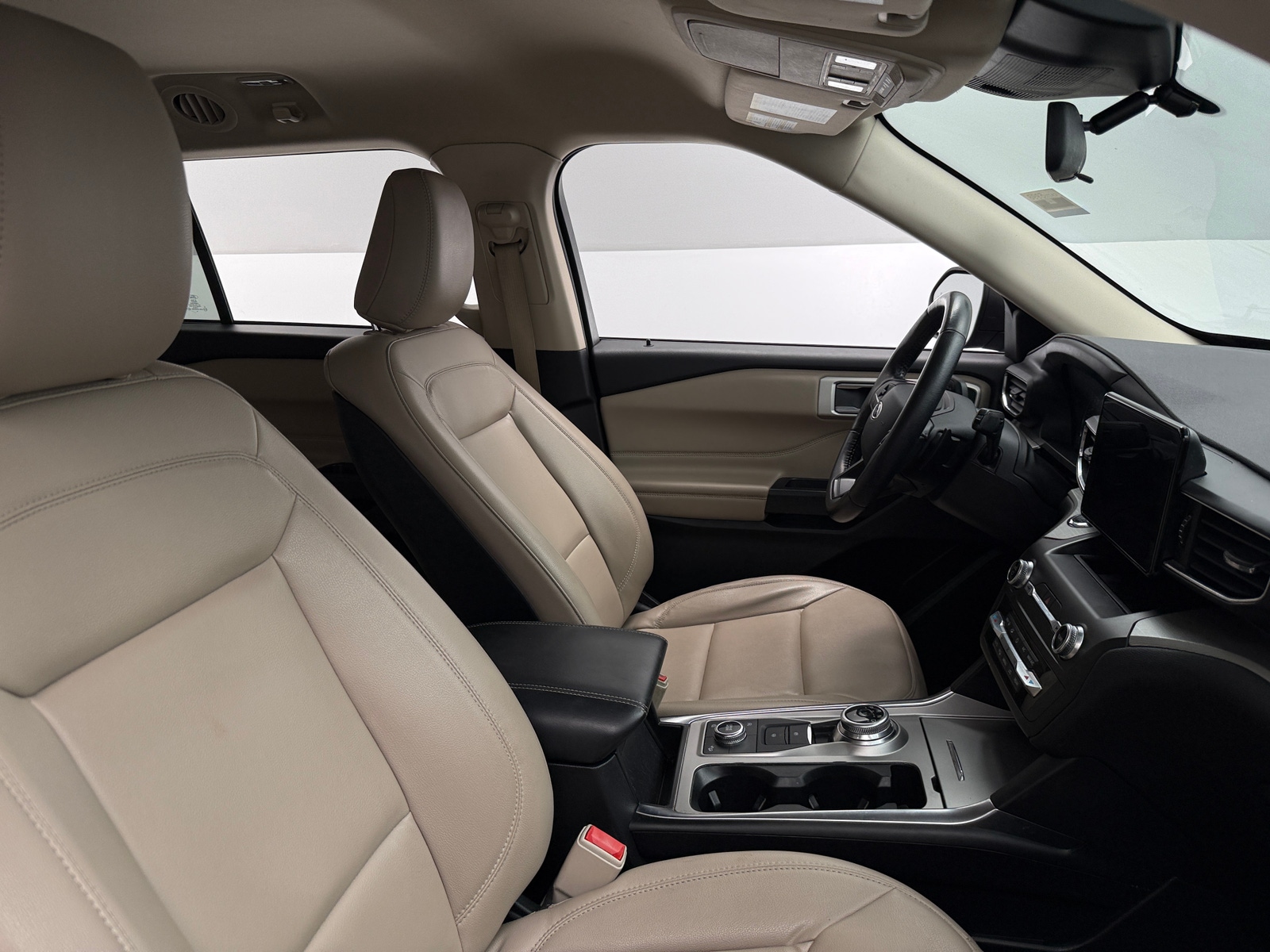 Thumbnail: 2020 Ford Explorer - 2
