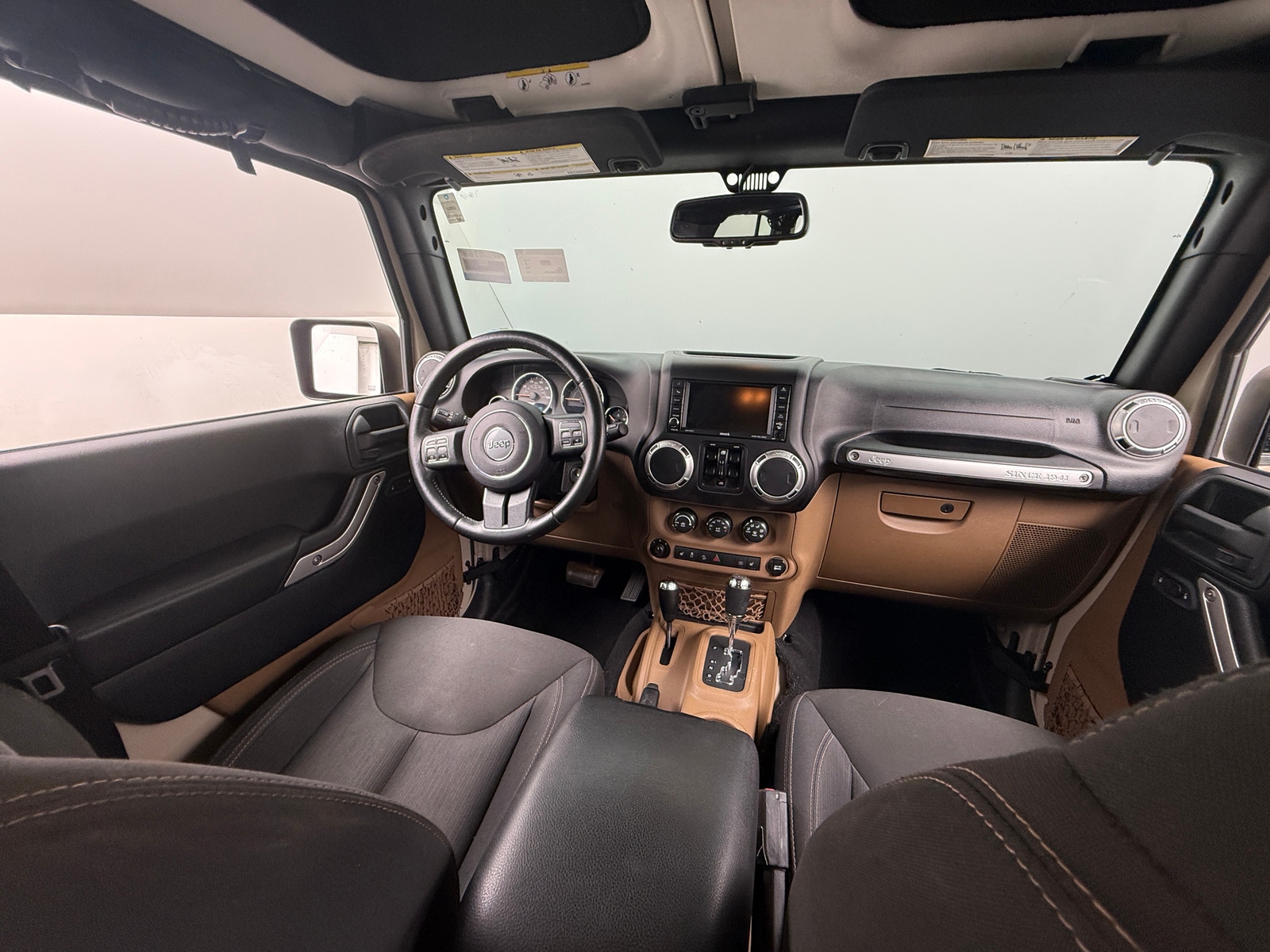 Thumbnail: 2016 Jeep Wrangler - 3