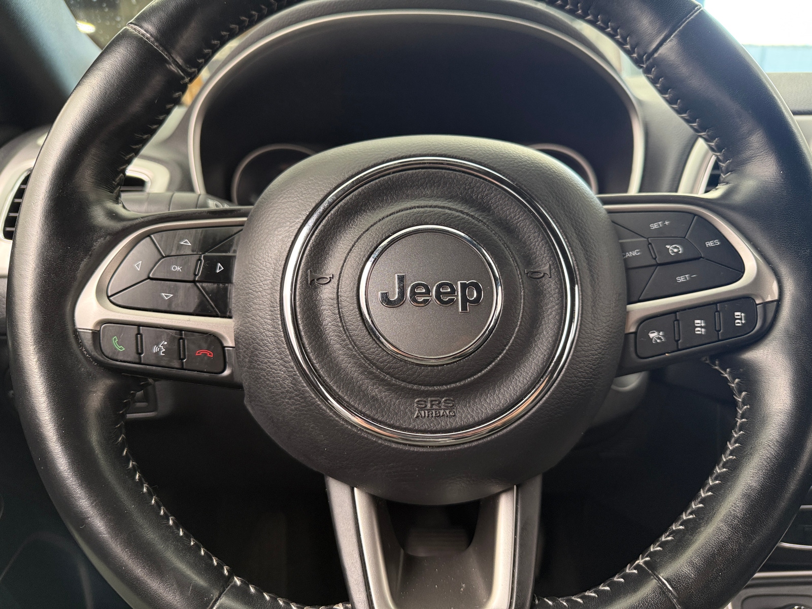 Thumbnail: 2021 Jeep Compass - 4