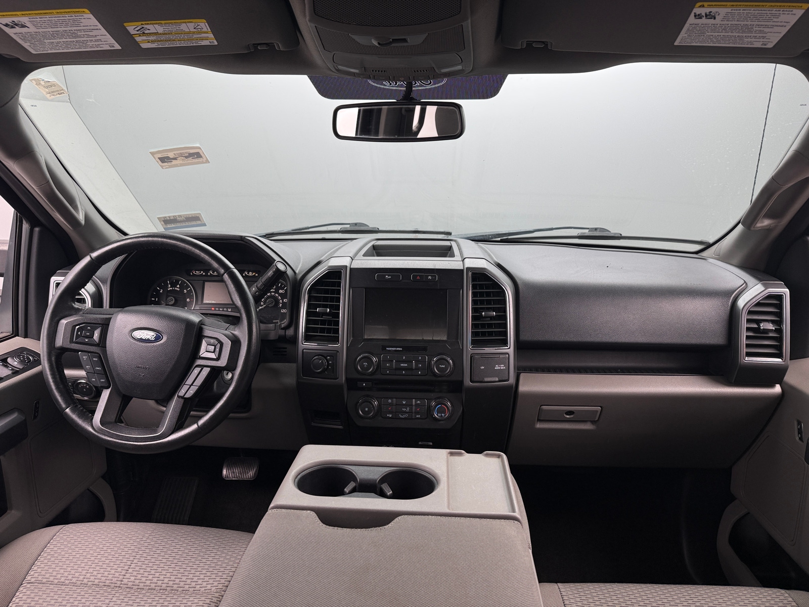 Thumbnail: 2018 Ford Econoline - 3