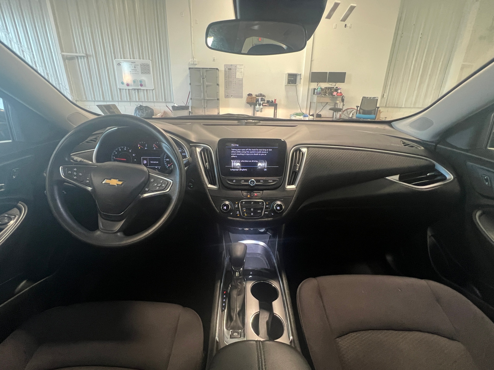 Thumbnail: 2023 Chevrolet Malibu - 3