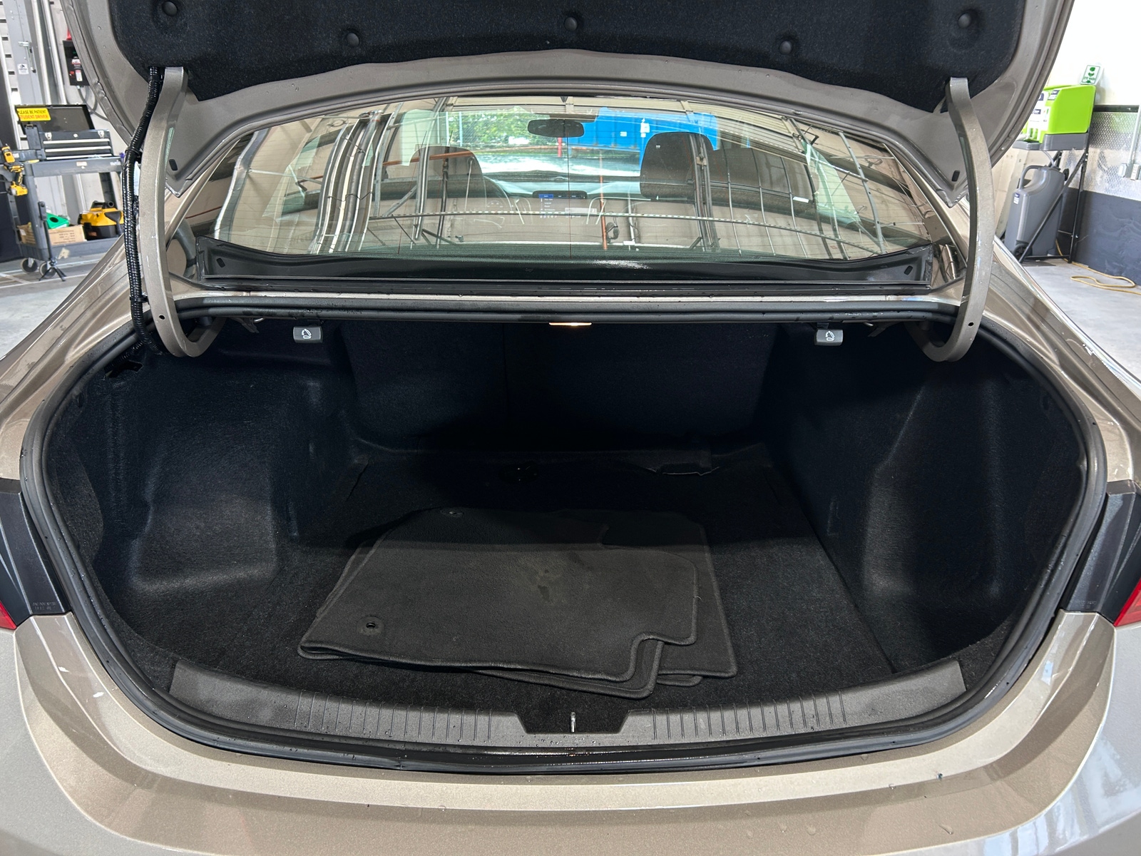 Thumbnail: 2024 Chevrolet Malibu - 7