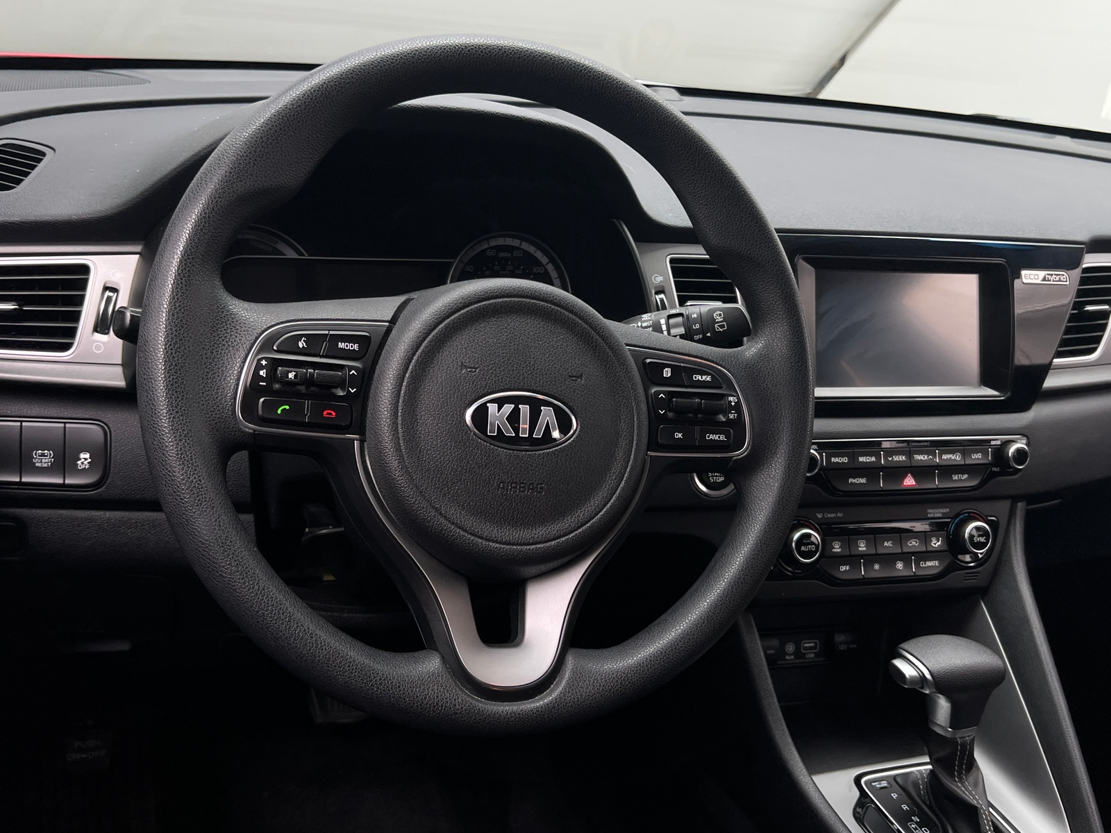 Thumbnail: 2018 Kia Niro - 5