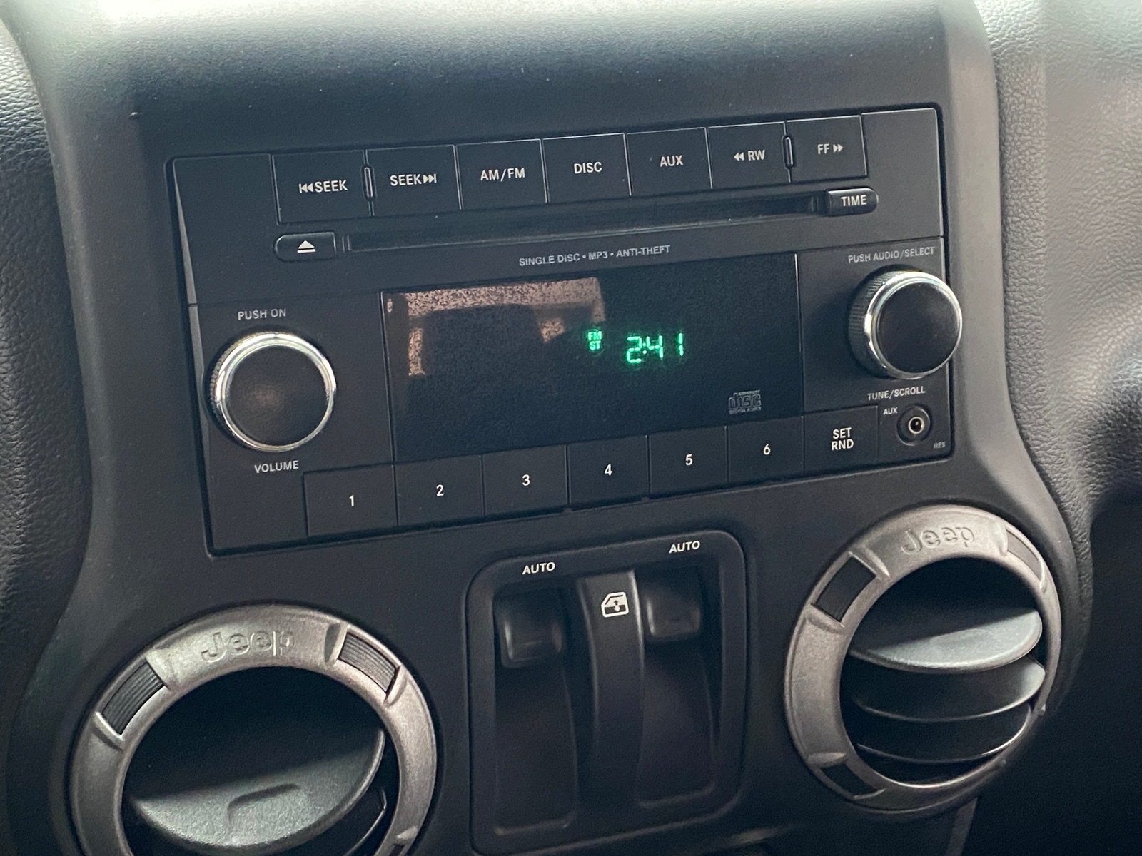 Thumbnail: 2014 Jeep Wrangler - 4