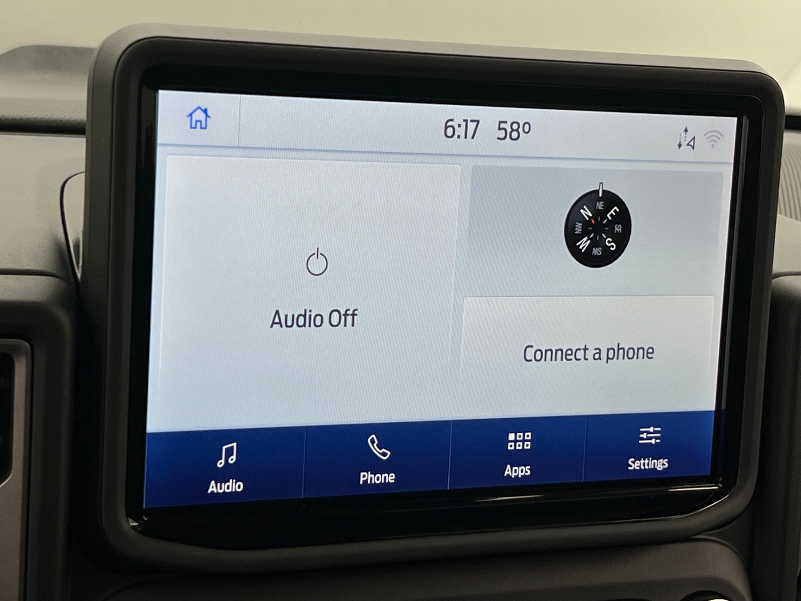 Thumbnail: 2022 Ford Bronco Sport - 4