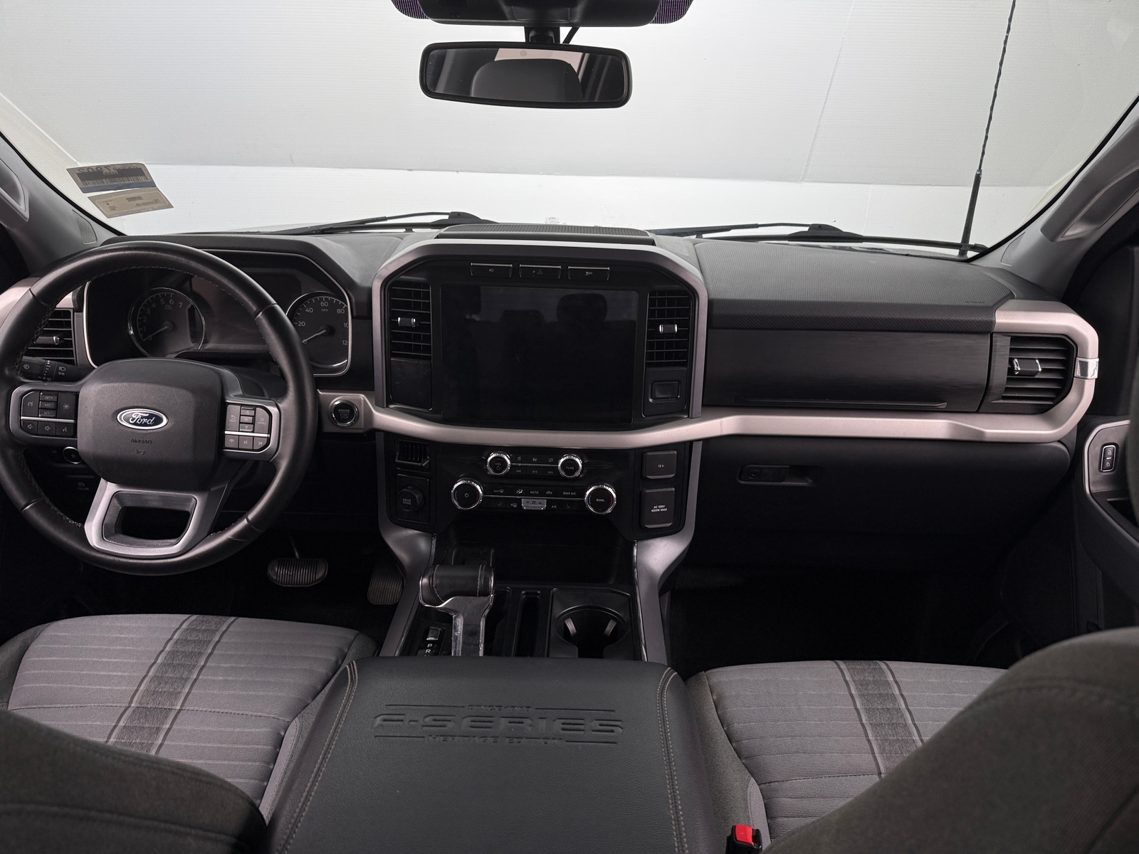 Thumbnail: 2023 Ford Econoline - 3