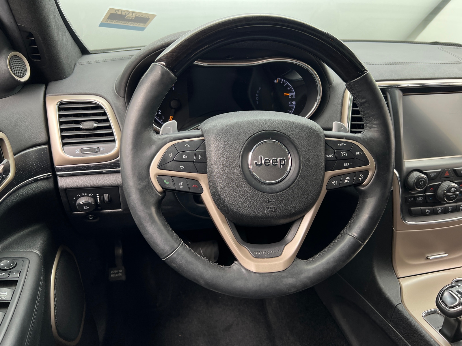 Thumbnail: 2014 Jeep Grand Cherokee - 4
