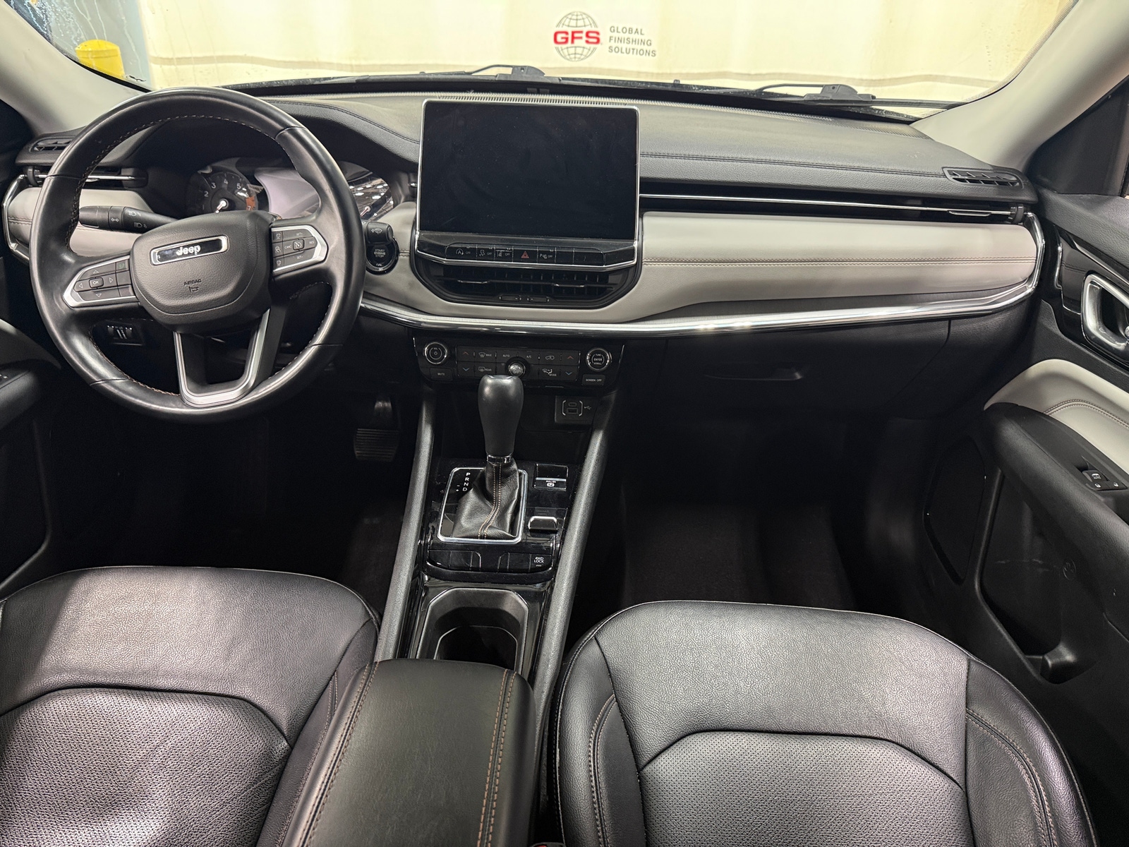 Thumbnail: 2022 Jeep Compass - 2