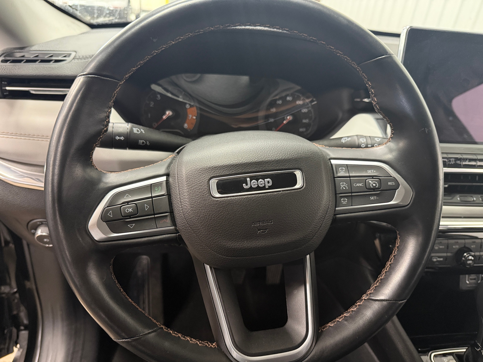 Thumbnail: 2022 Jeep Compass - 4