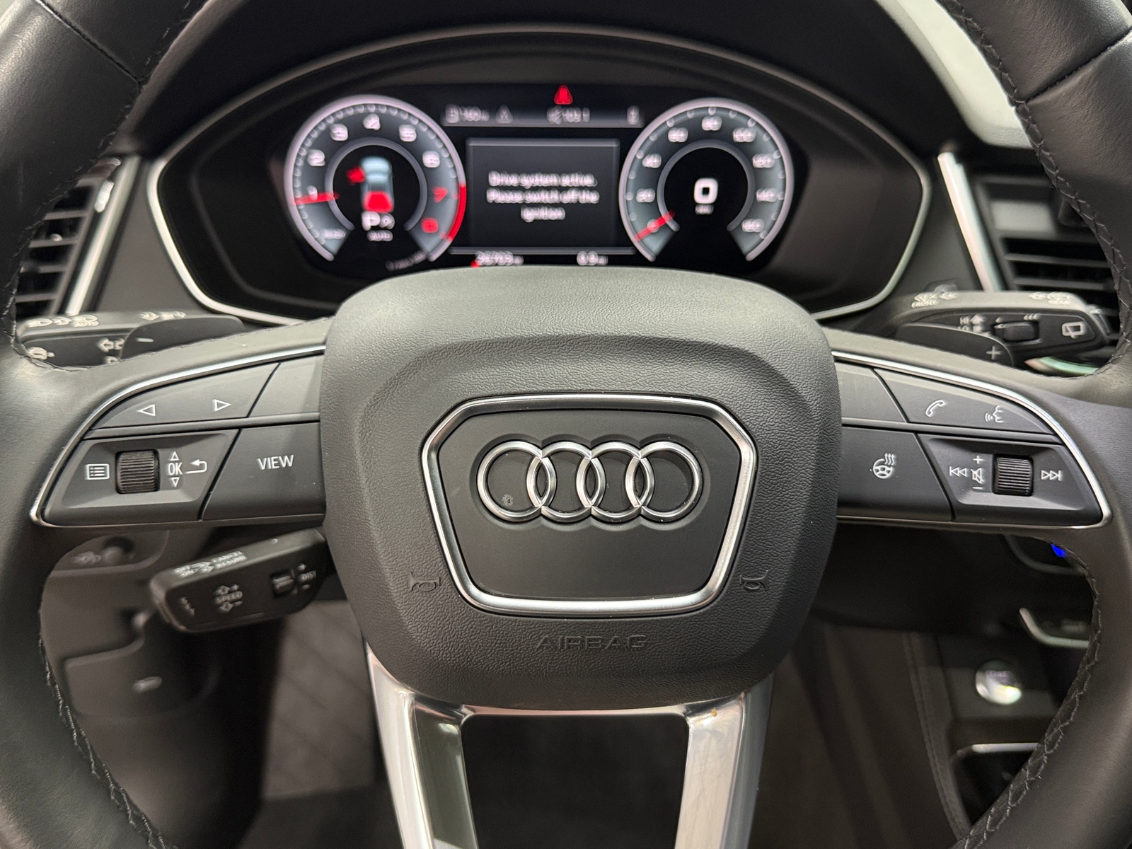 Thumbnail: 2023 Audi Q5 - 4