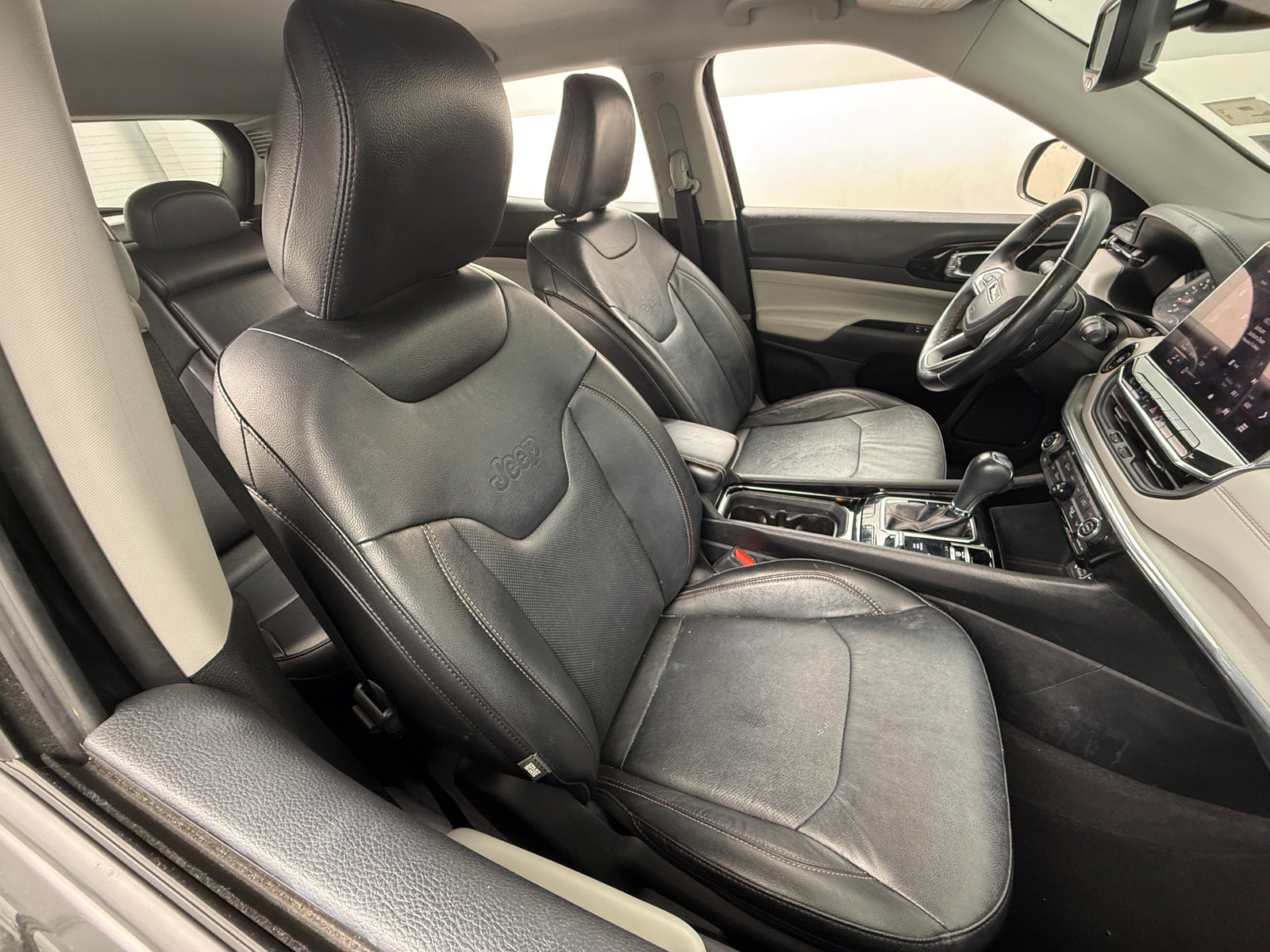 Thumbnail: 2022 Jeep Compass - 2