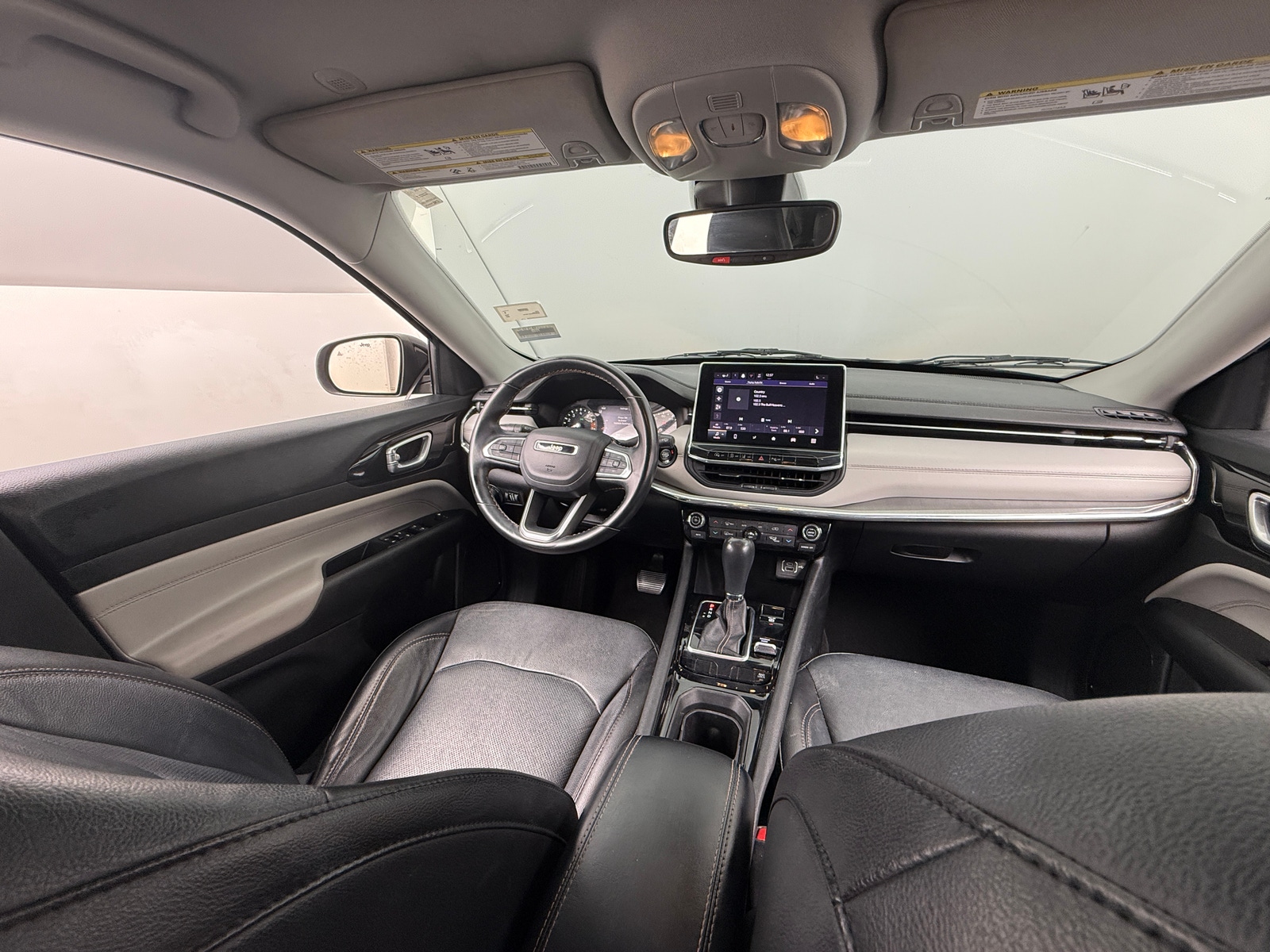 Thumbnail: 2022 Jeep Compass - 3