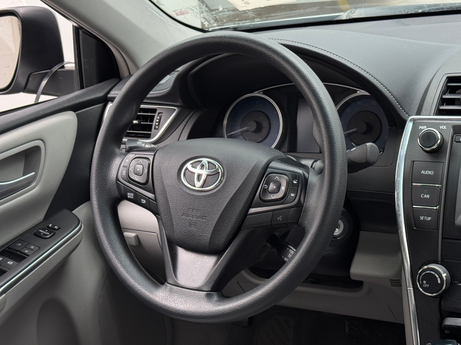 Thumbnail: 2017 Toyota Camry - 5