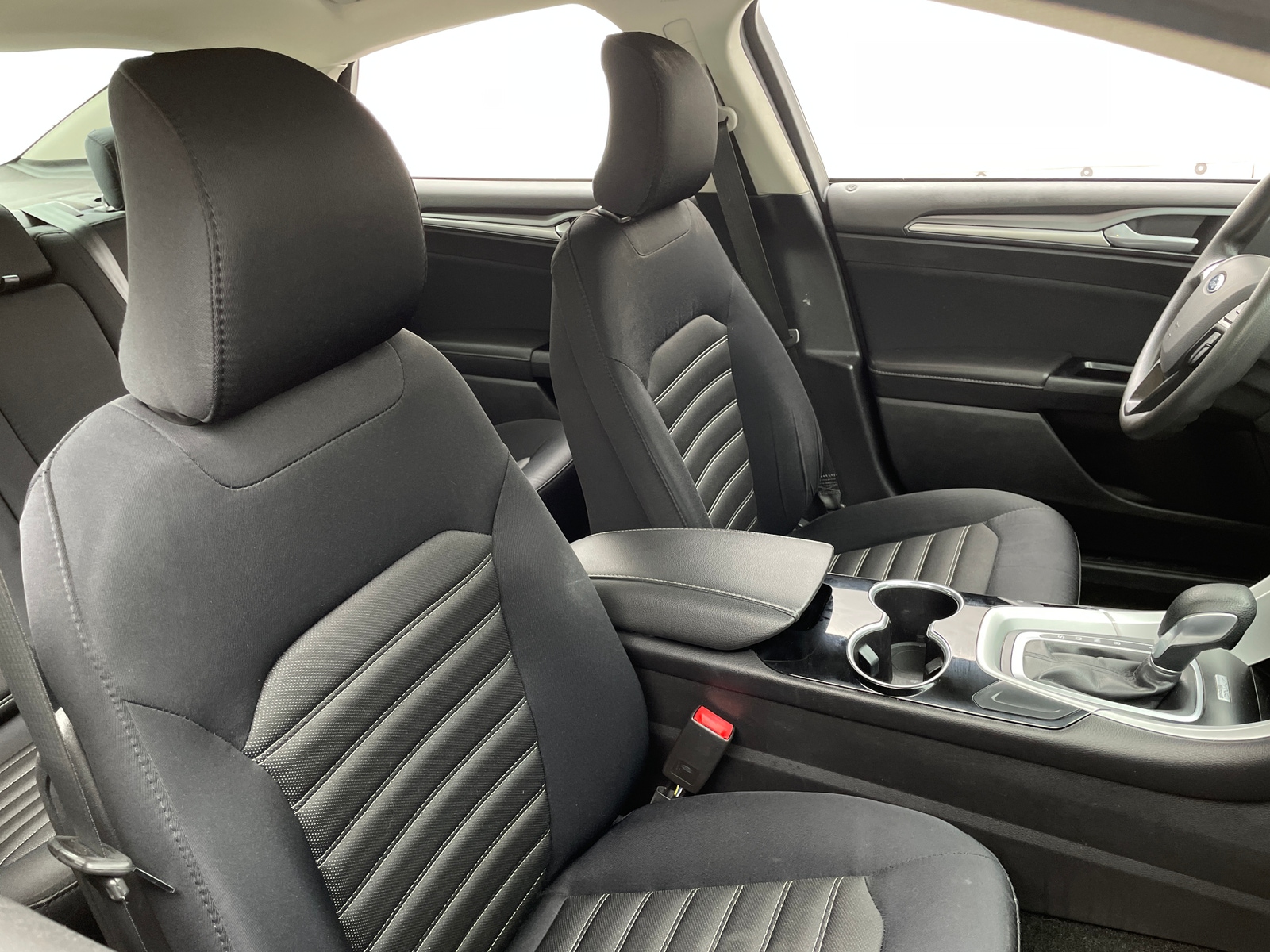 Thumbnail: 2015 Ford Fusion - 2