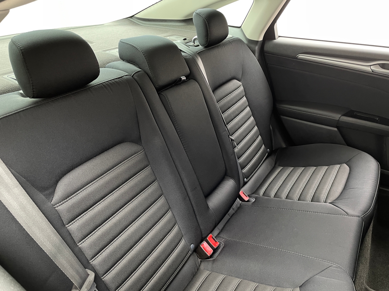 Thumbnail: 2015 Ford Fusion - 6