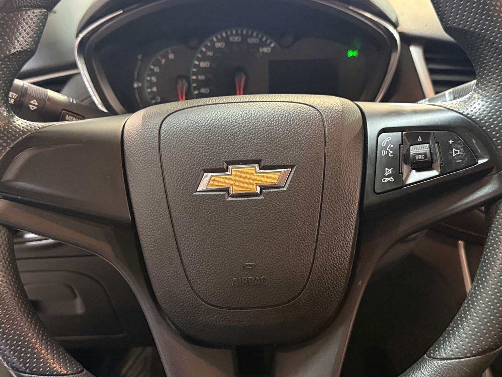 Thumbnail: 2018 Chevrolet Trax - 5