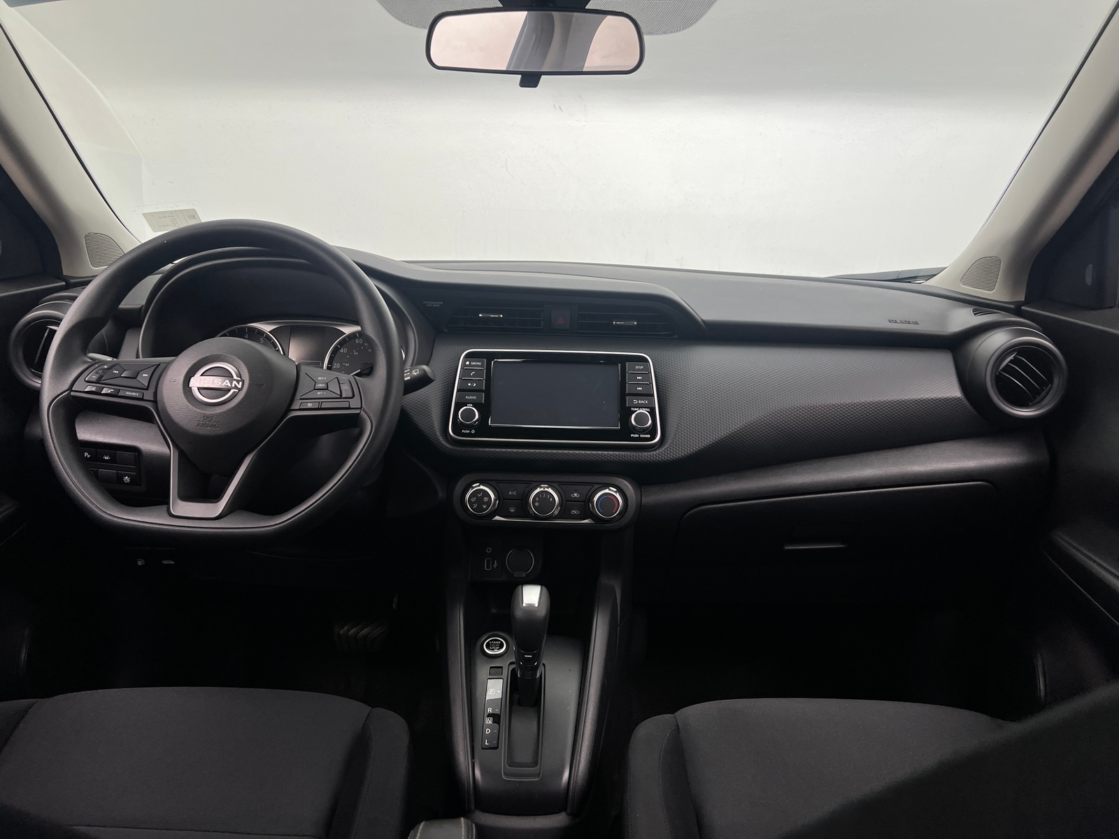 Thumbnail: 2023 Nissan Kicks - 3
