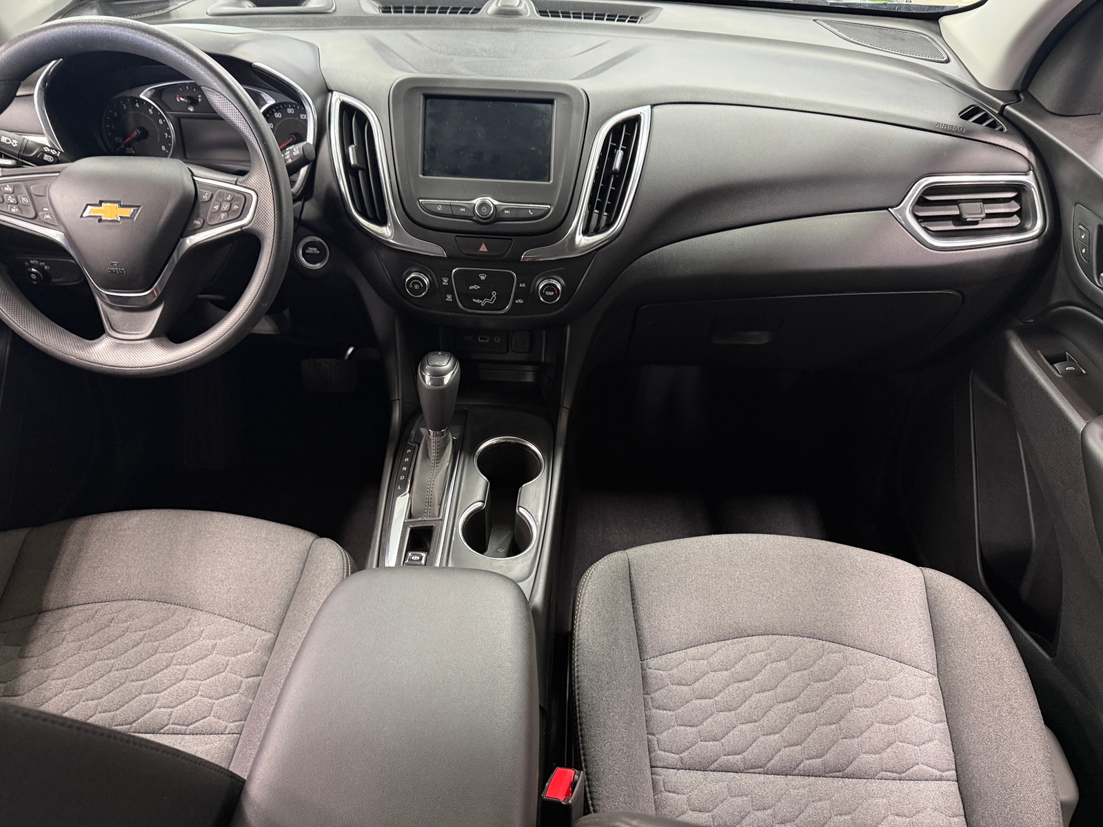 Thumbnail: 2020 Chevrolet Equinox - 3