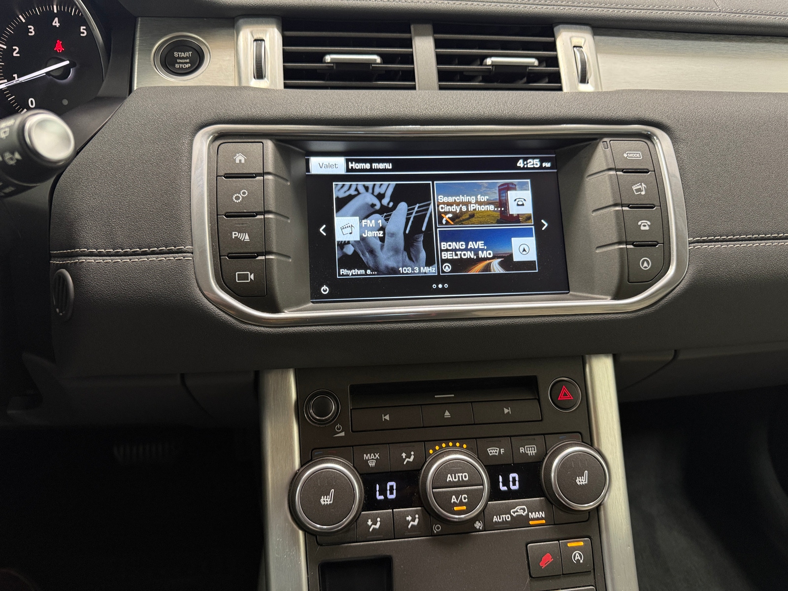 Thumbnail: 2016 Land Rover Range Rover Evoque - 3