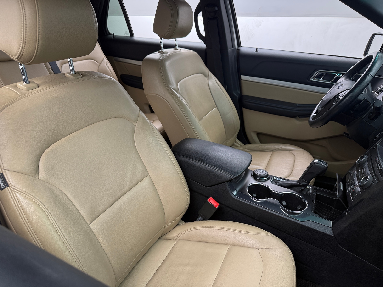 Thumbnail: 2017 Ford Explorer - 2