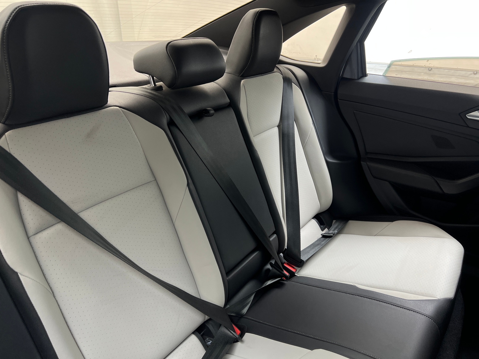 Thumbnail: 2019 Volkswagen Jetta - 5
