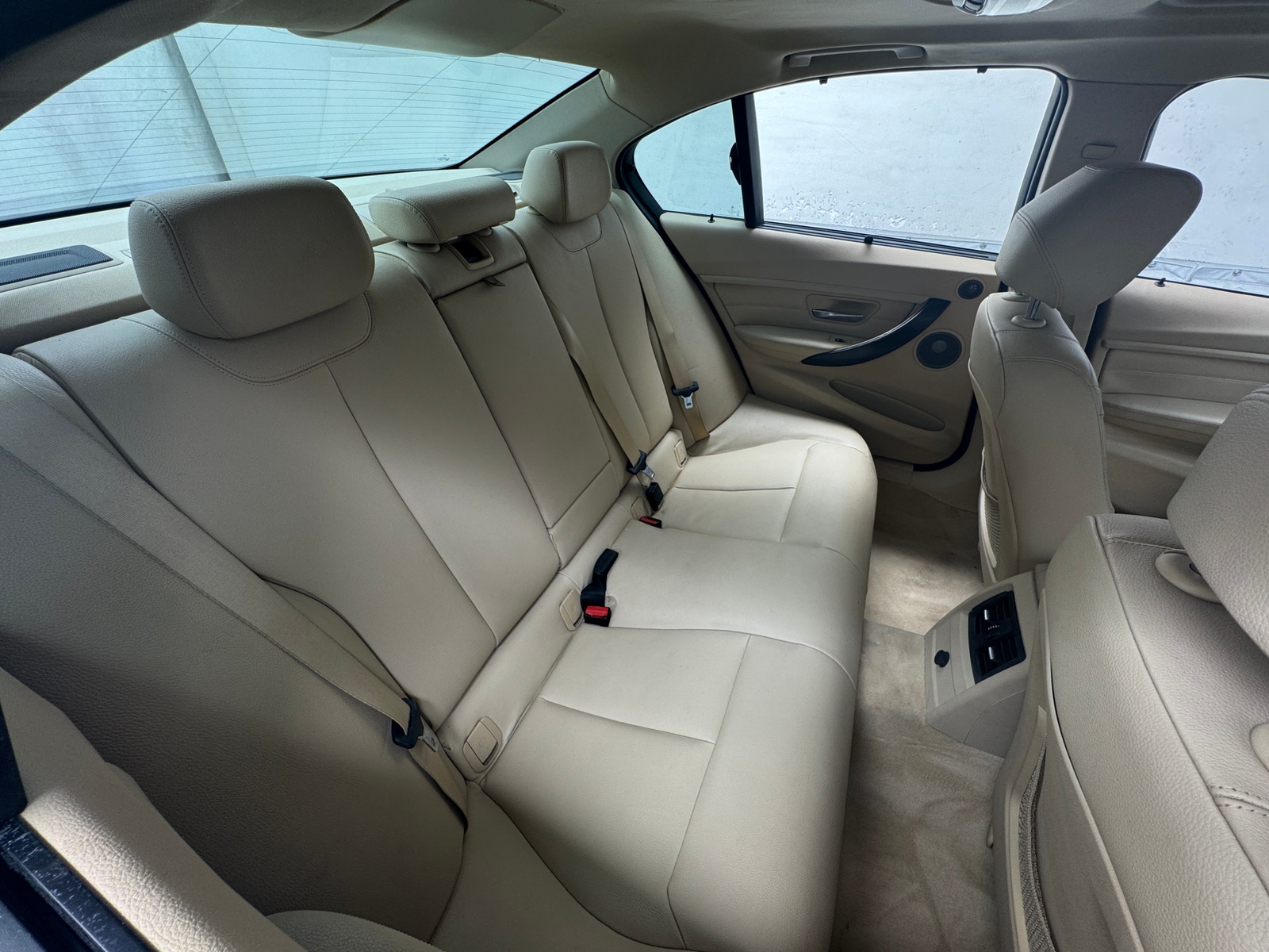 Thumbnail: 2012 BMW 3 Series - 5