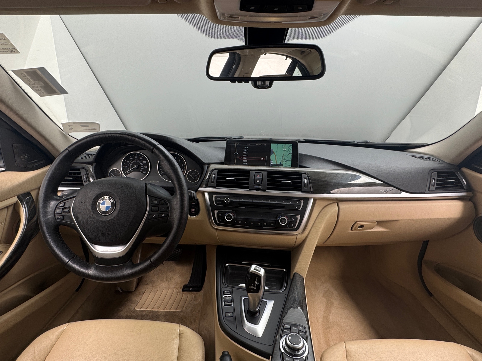 Thumbnail: 2012 BMW 3 Series - 2