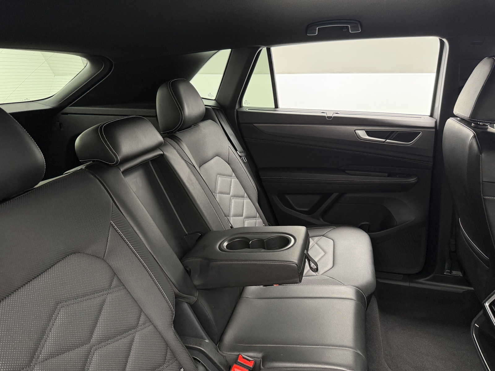 Thumbnail: 2024 Volkswagen Atlas - 5