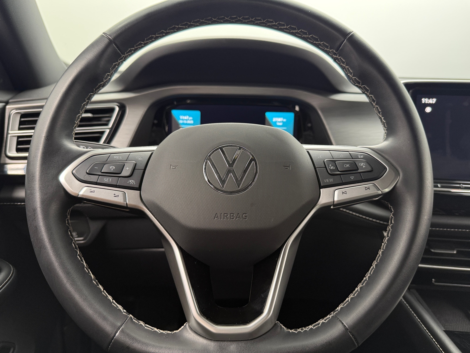 Thumbnail: 2024 Volkswagen Atlas - 4