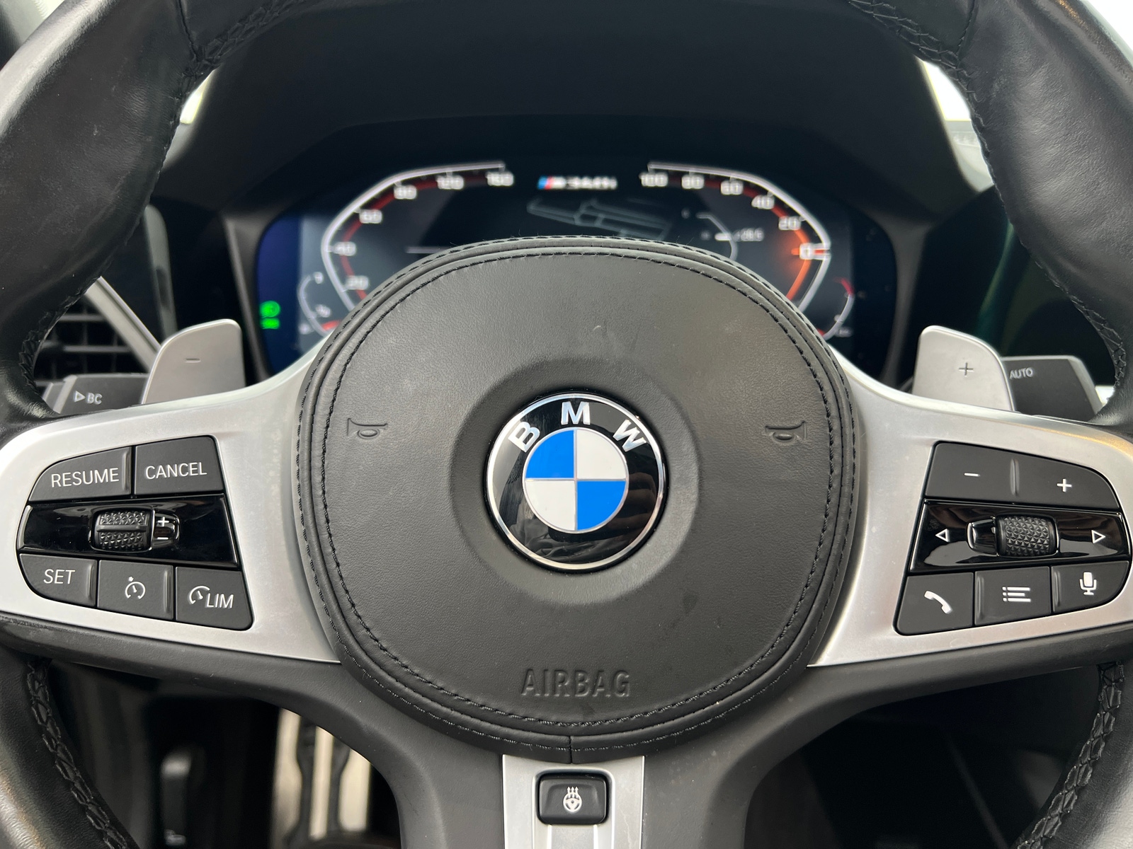 Thumbnail: 2022 BMW 3 Series - 4