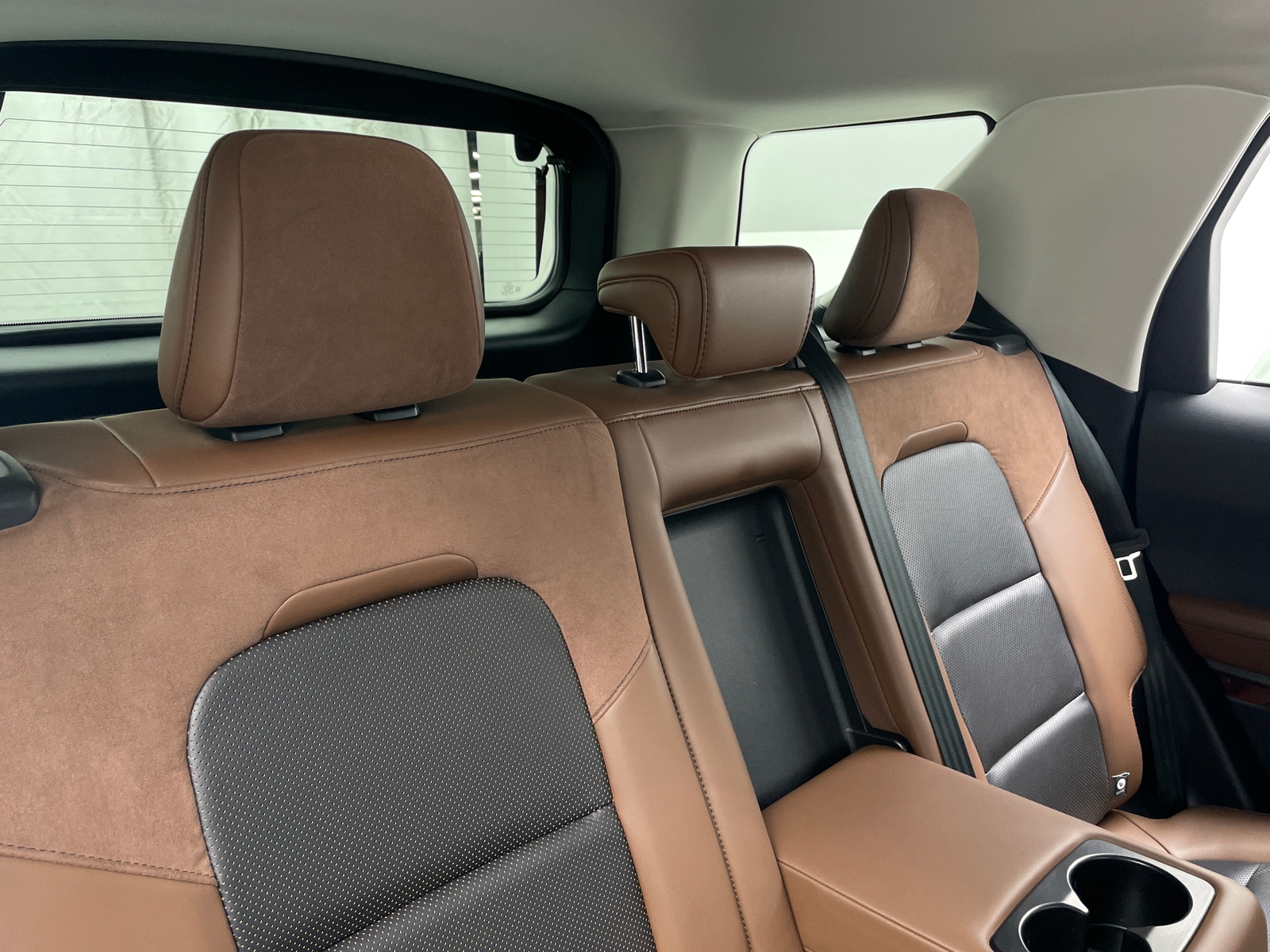 Thumbnail: 2022 Ford Bronco Sport - 6