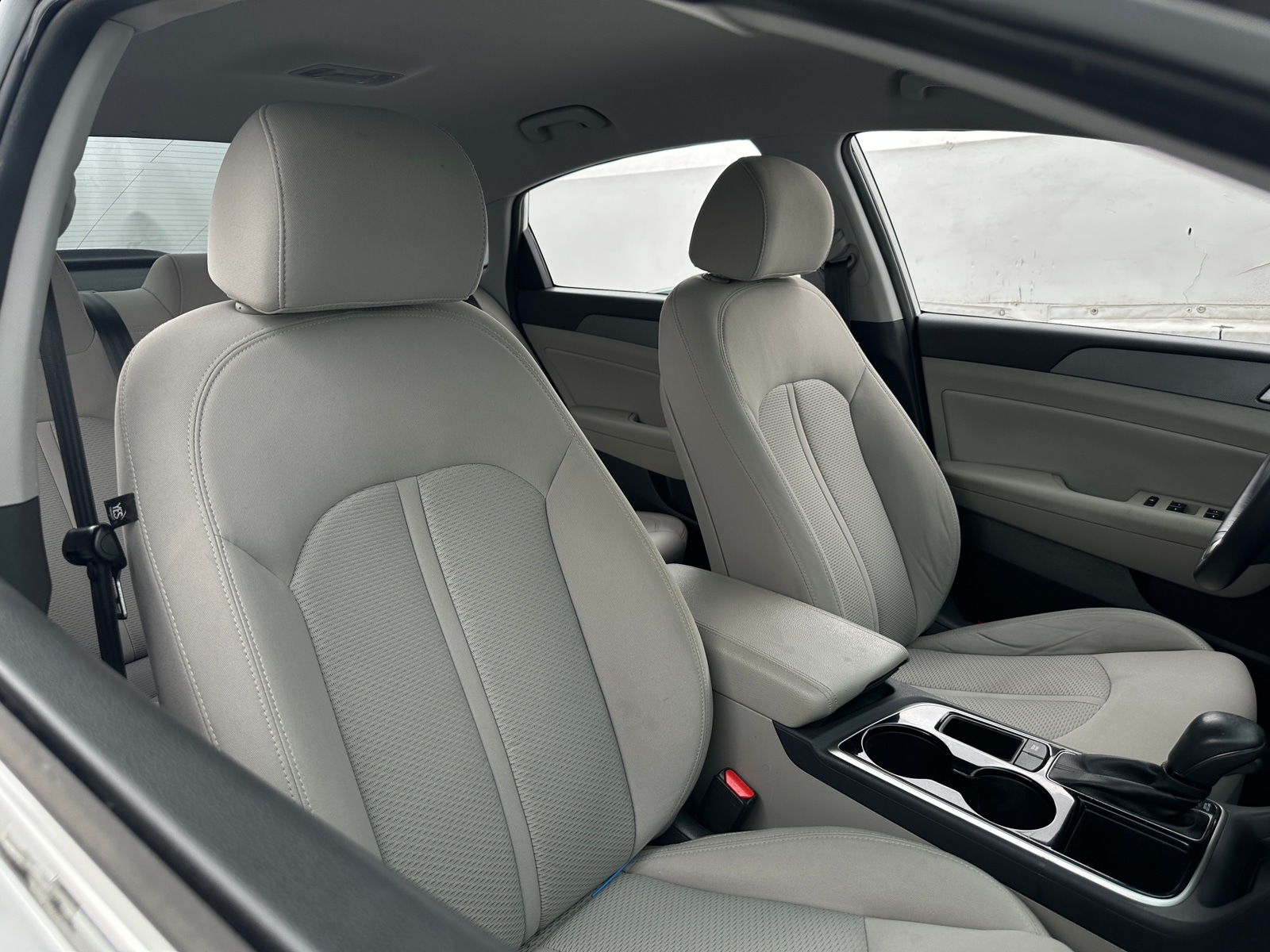Thumbnail: 2018 Hyundai Sonata - 2