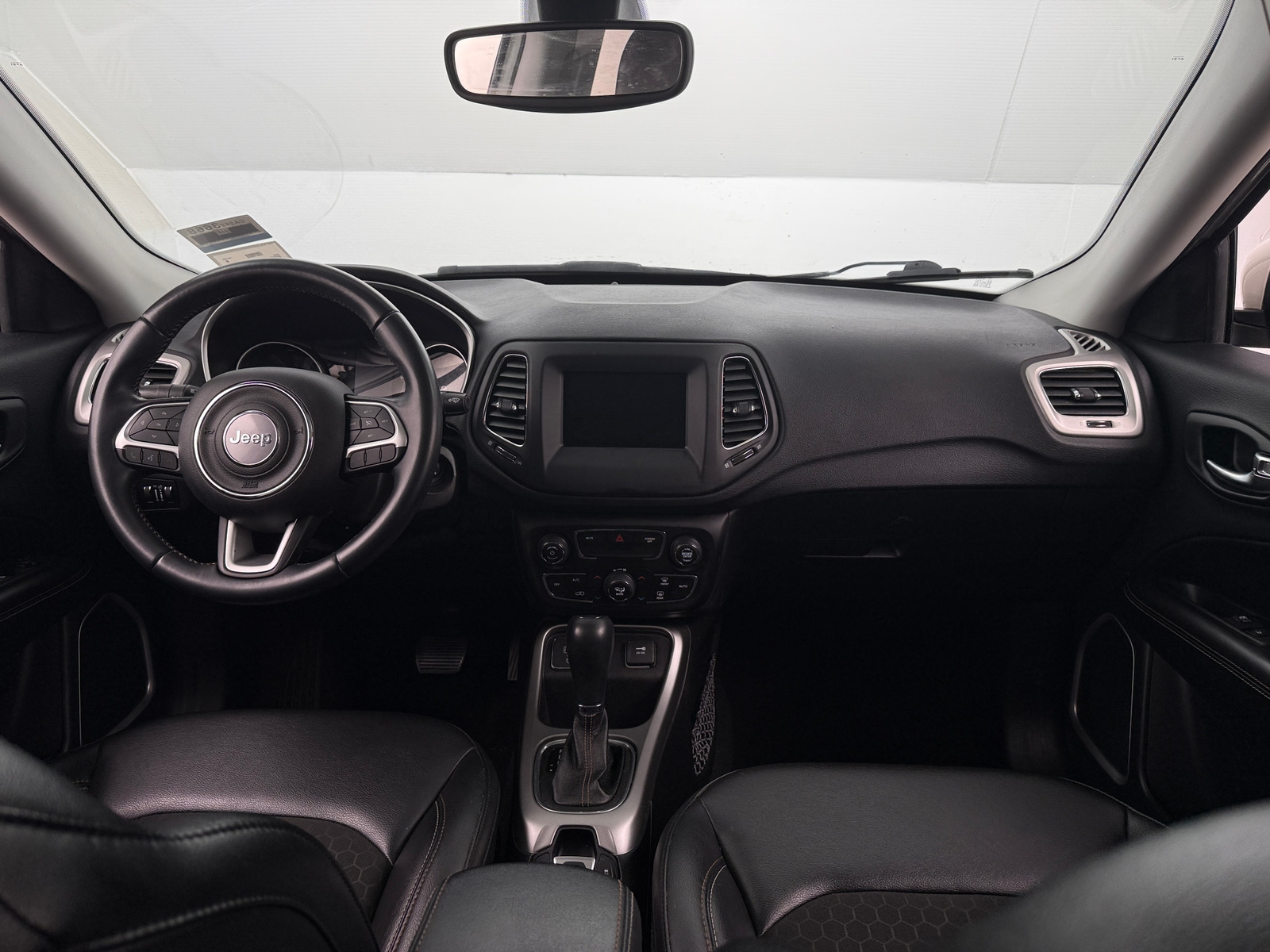 Thumbnail: 2020 Jeep Compass - 3