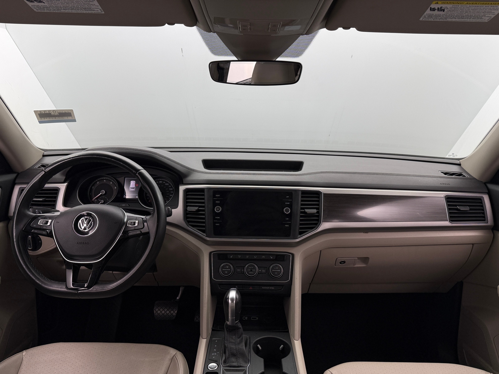 Thumbnail: 2019 Volkswagen Atlas - 2