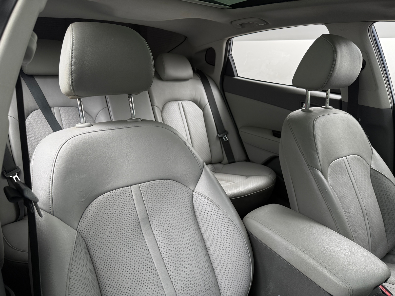 Thumbnail: 2016 Kia Optima - 2