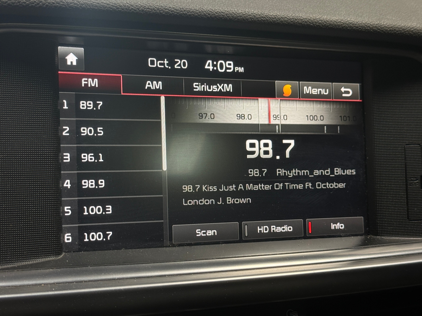 Thumbnail: 2016 Kia Optima - 4